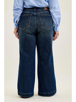 
              Judy Blue "Lux" Retro Wide Leg w/ Front Tab Closure Dk Fade Indigo
            