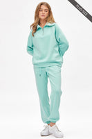 
              The Hamptons Travel Set- Mint
            
