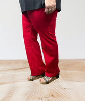 
              Magic Slim Straight Pants-Red
            