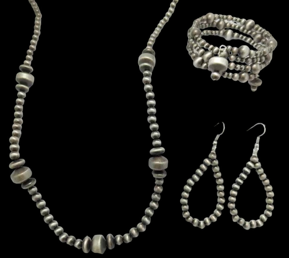 Navajo Pearl Jewelry Set
