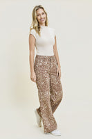 
              Judy Blue LUX Retro Wide-Winter Leopard Jeans
            