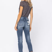 Judy Blue Relaxed Fit Capri Jean with Raw Hem
