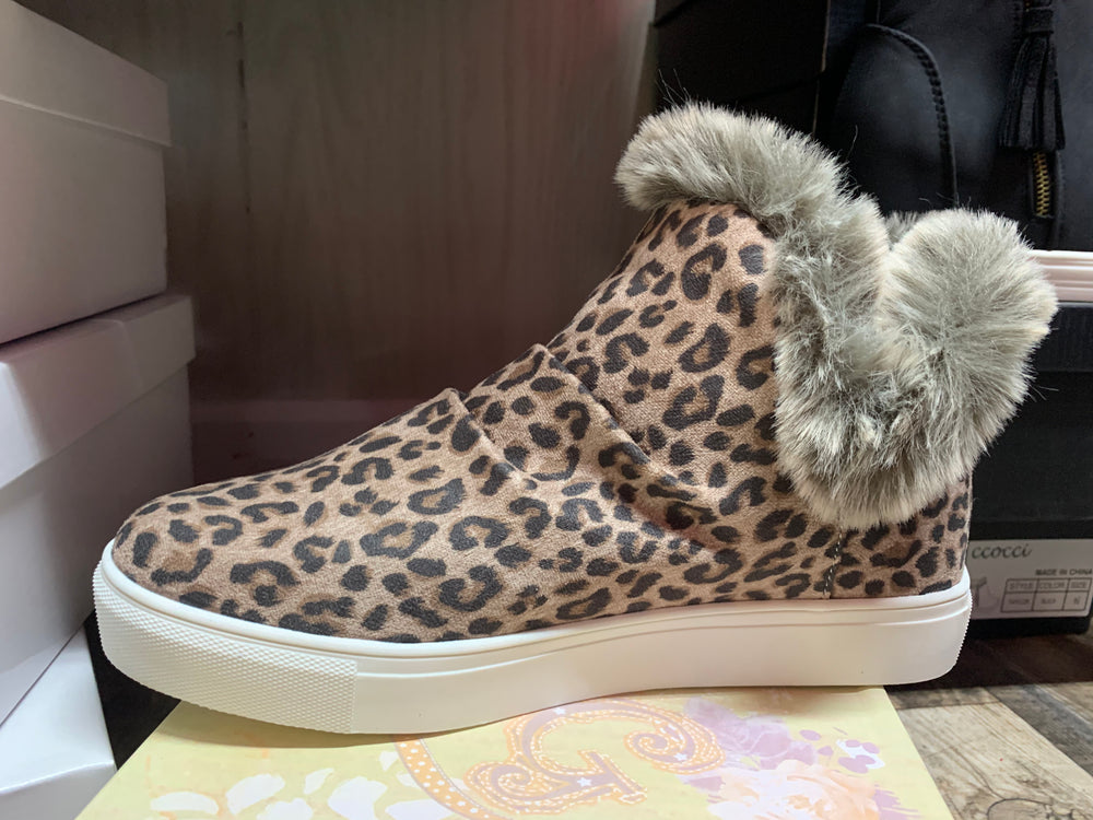 Leopard Plush Shoe